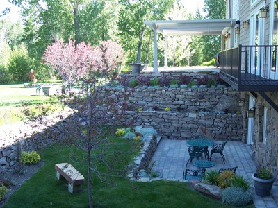 gallery/medium/0 (34)-Gardening-Sun-Valley-Idaho.jpg